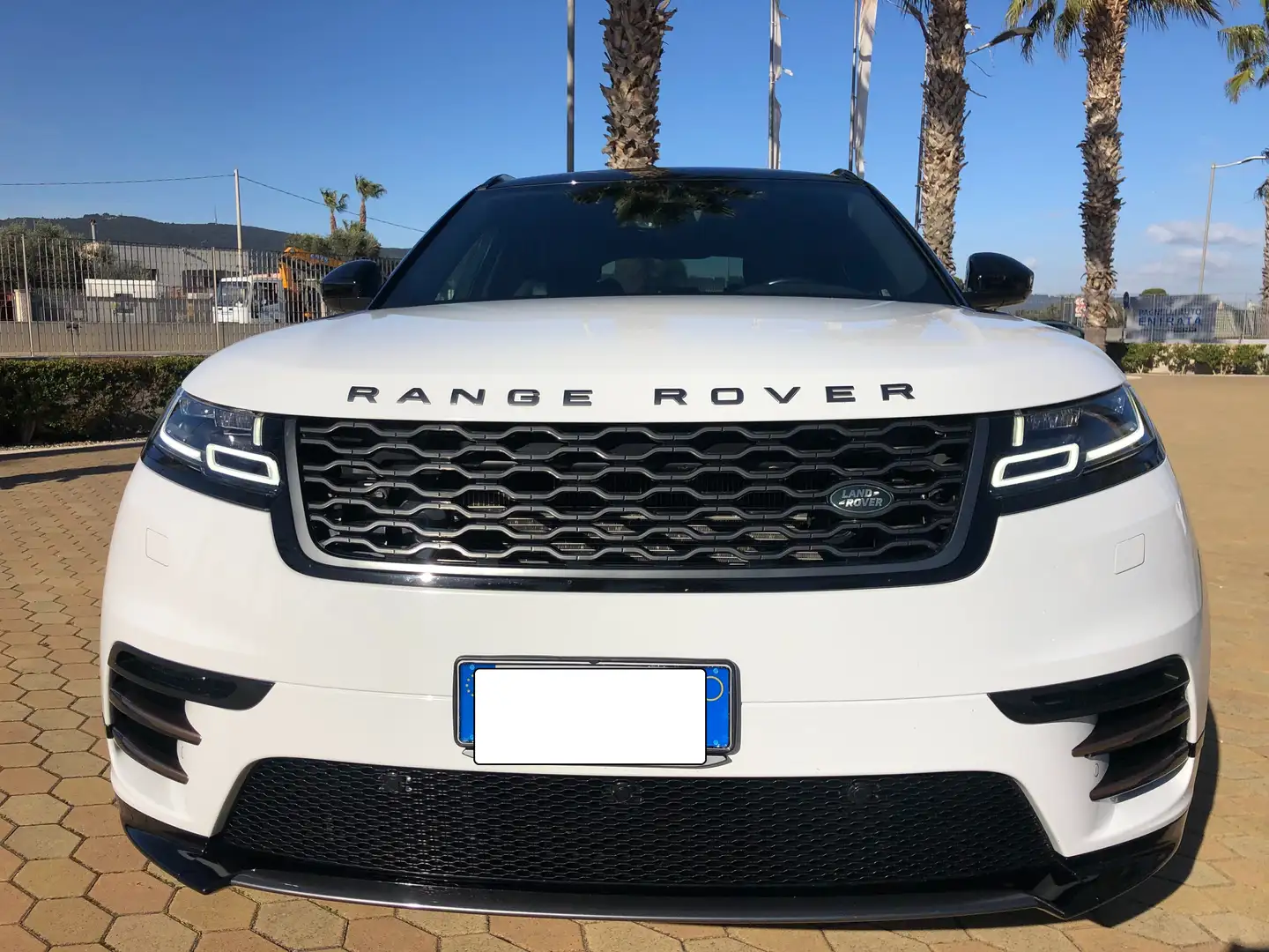 Land Rover Range Rover Velar 2.0 i4 R-Dynamic 240CV FULL OPT. APPROVED !! Bianco - 1