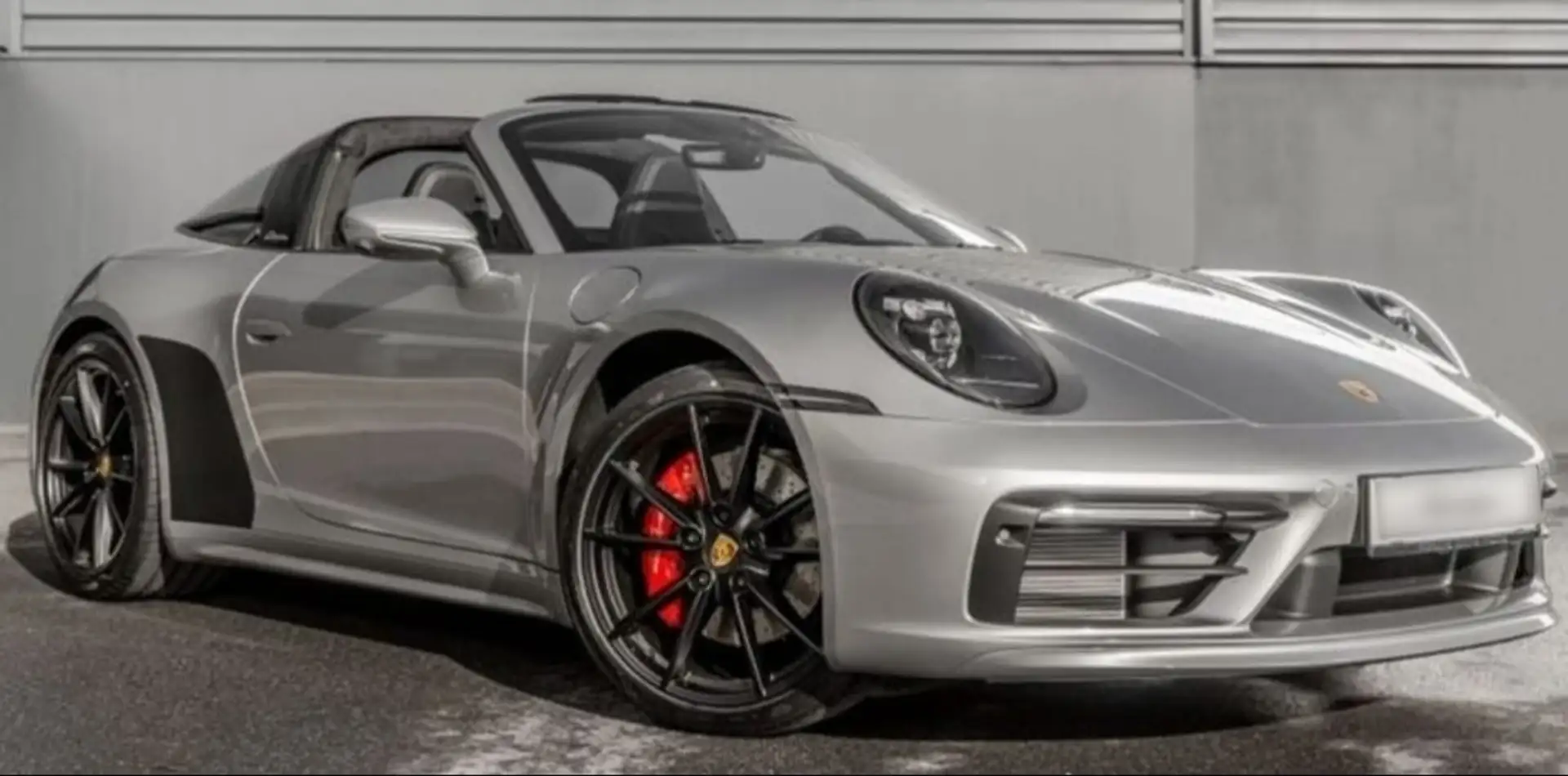 Porsche 992 Targa 4 GTS PDK Plateado - 1