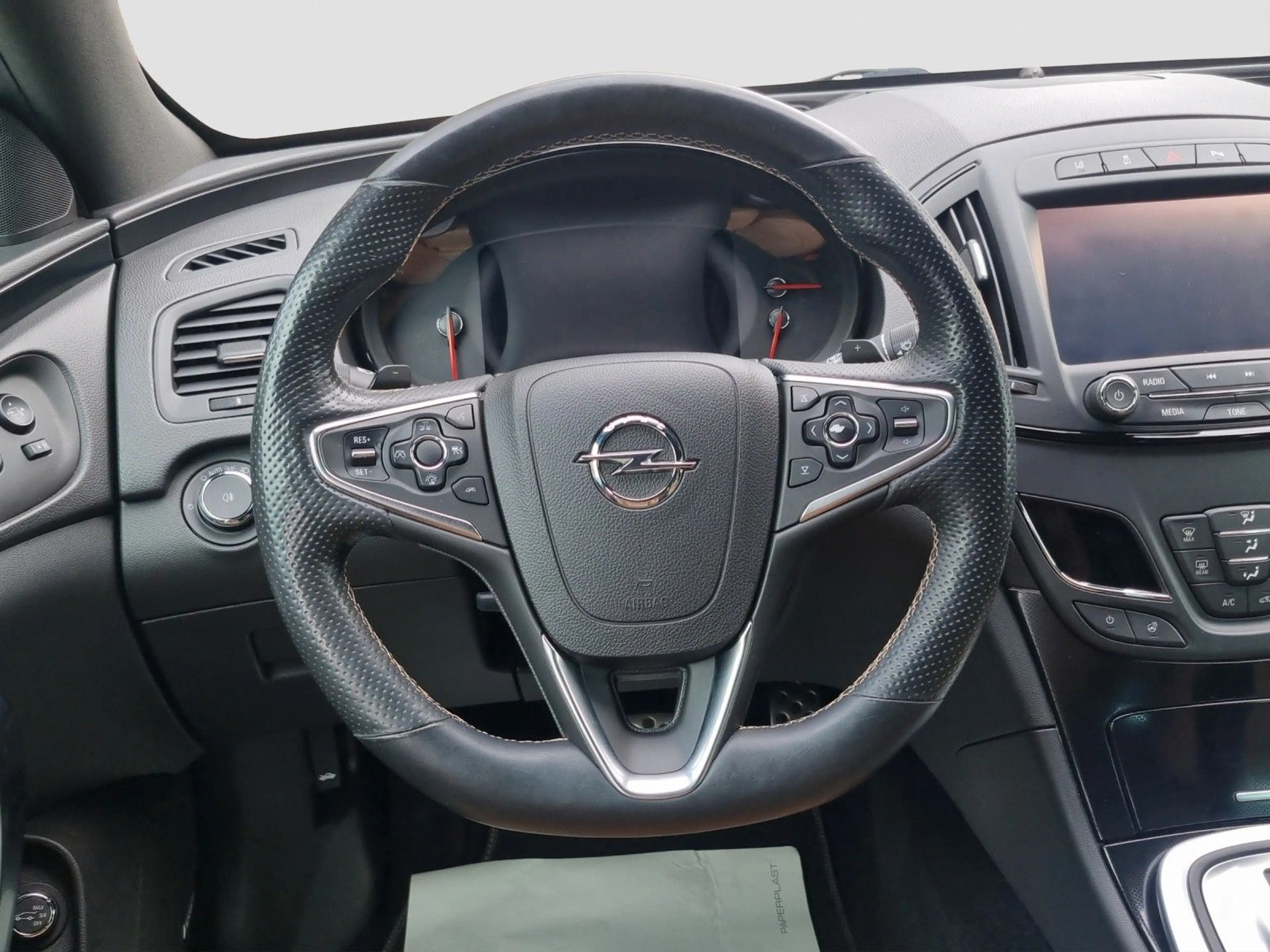 Opel Insignia Sports Innovation TÜV/SERVICE/GARANTIE — photo 10