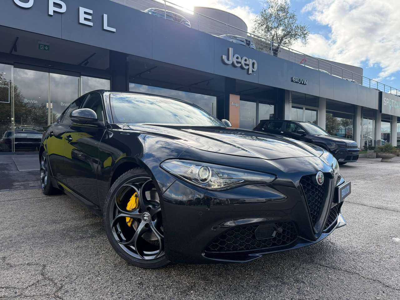 Alfa Romeo Giulia Giulia 2016 2.2 t B-Tech 160cv auto