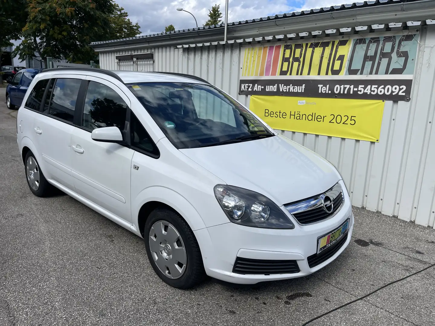 Opel Zafira Zafira 1.9 CDTI Edition*7 Sitze* AHK* Weiß - 1