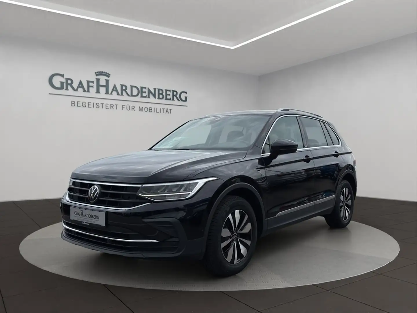Volkswagen Tiguan 2.0 TDI DSG Move ACC RFK NAVI LED Schwarz - 1