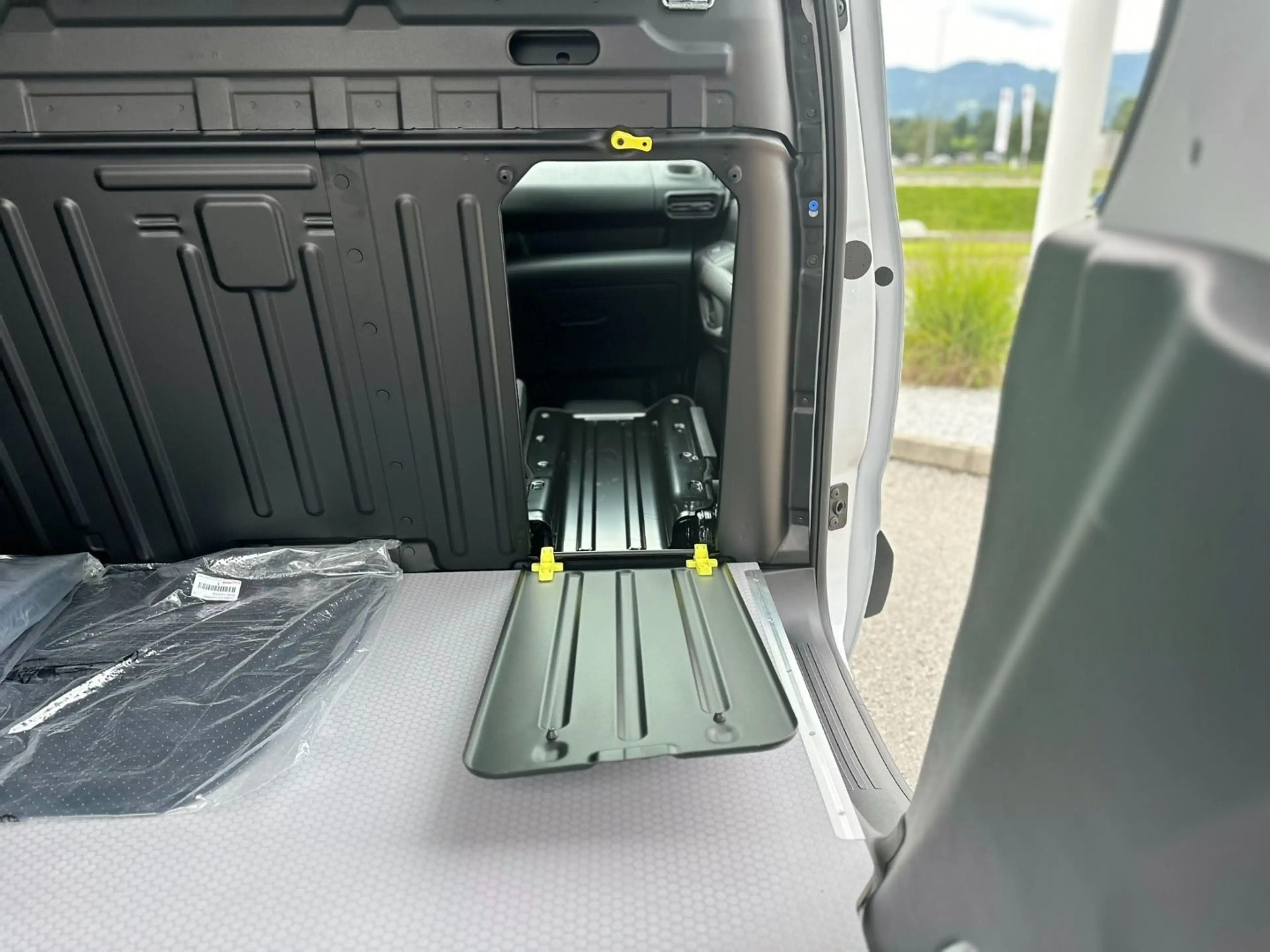 Toyota Proace City Pro Ace City L2 Kasten 1,5 D 102ProWork Aktion — photo 11