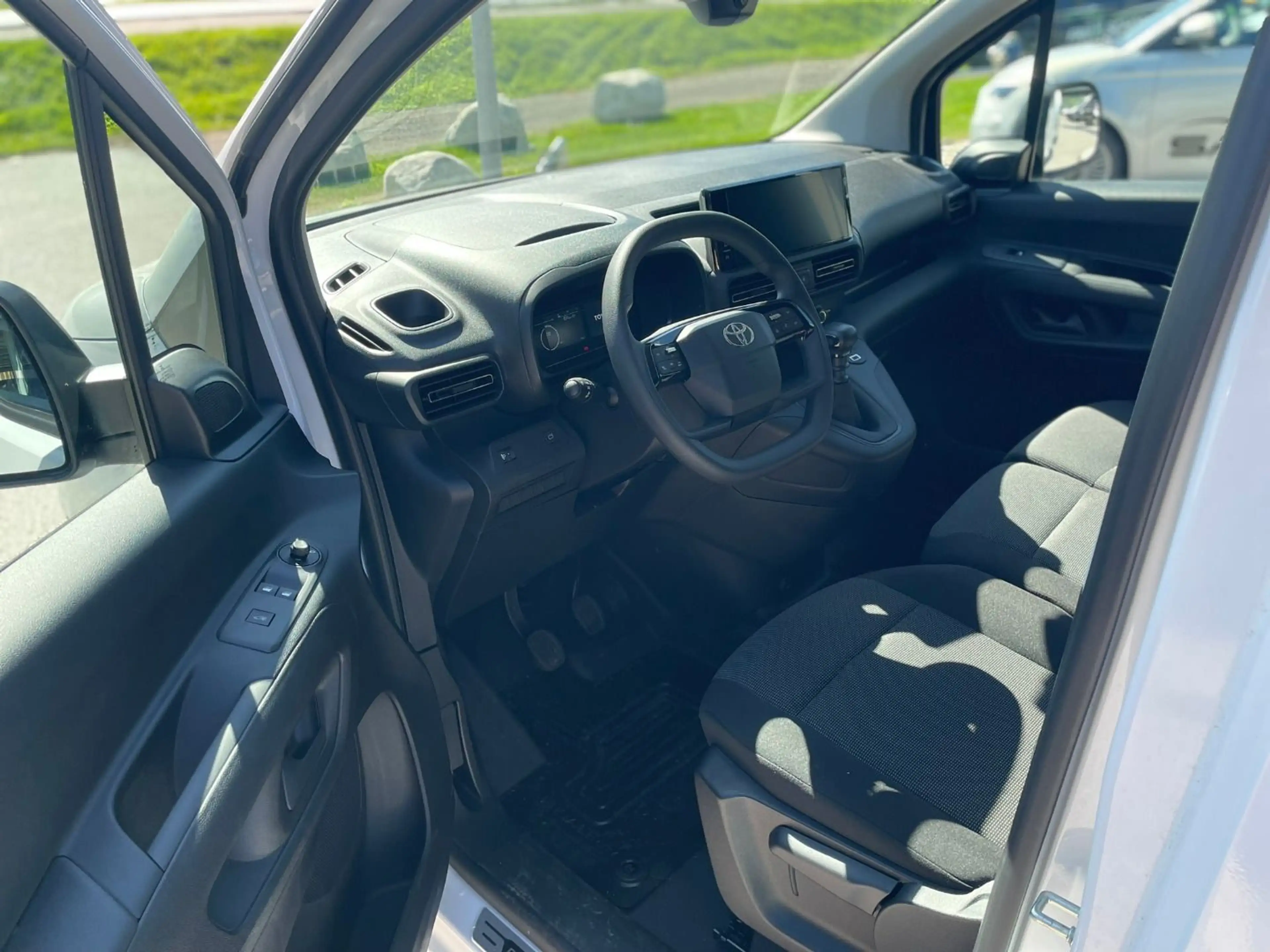 Toyota Proace City Pro Ace City L2 Kasten 1,5 D 102ProWork Aktion — photo 13