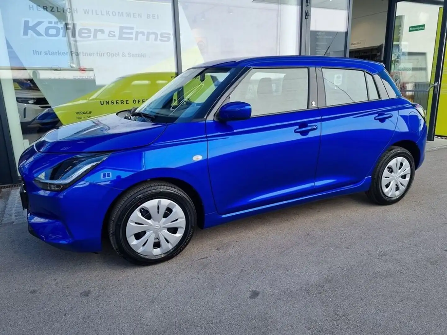 Suzuki Swift 1,2 Hybrid Clear Blau - 1