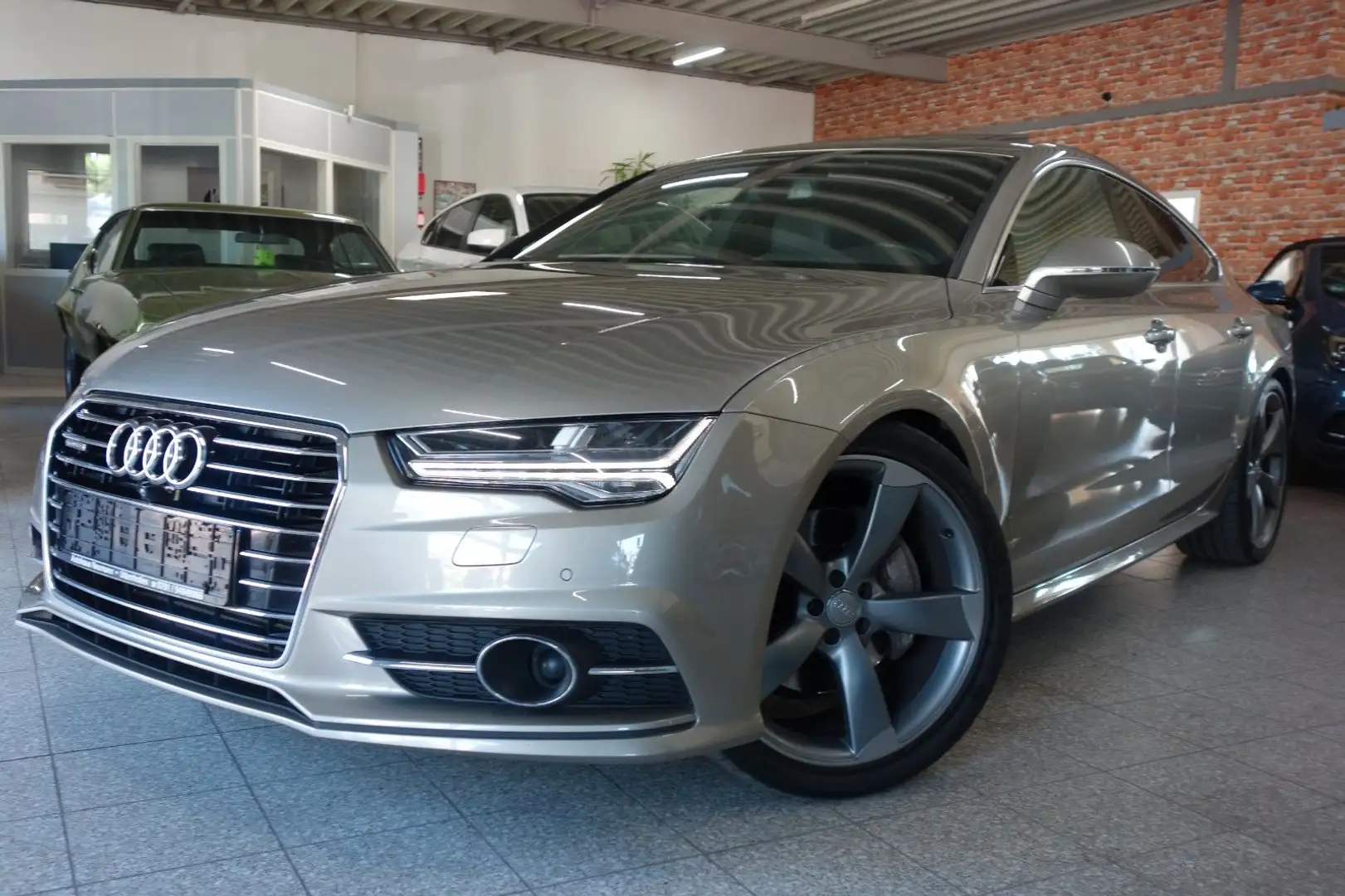 Audi A7 -3.0 TDI quattro-S Line-HuD-Matrix-SHD-Rot.21" Bej - 1