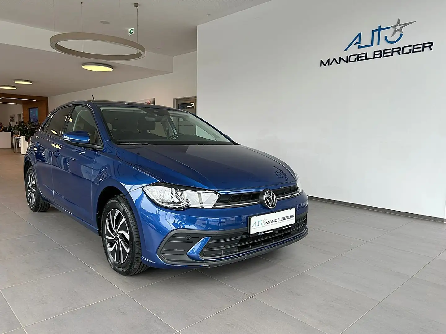 Volkswagen Polo 1,0 TSI DSG Life Blau - 1