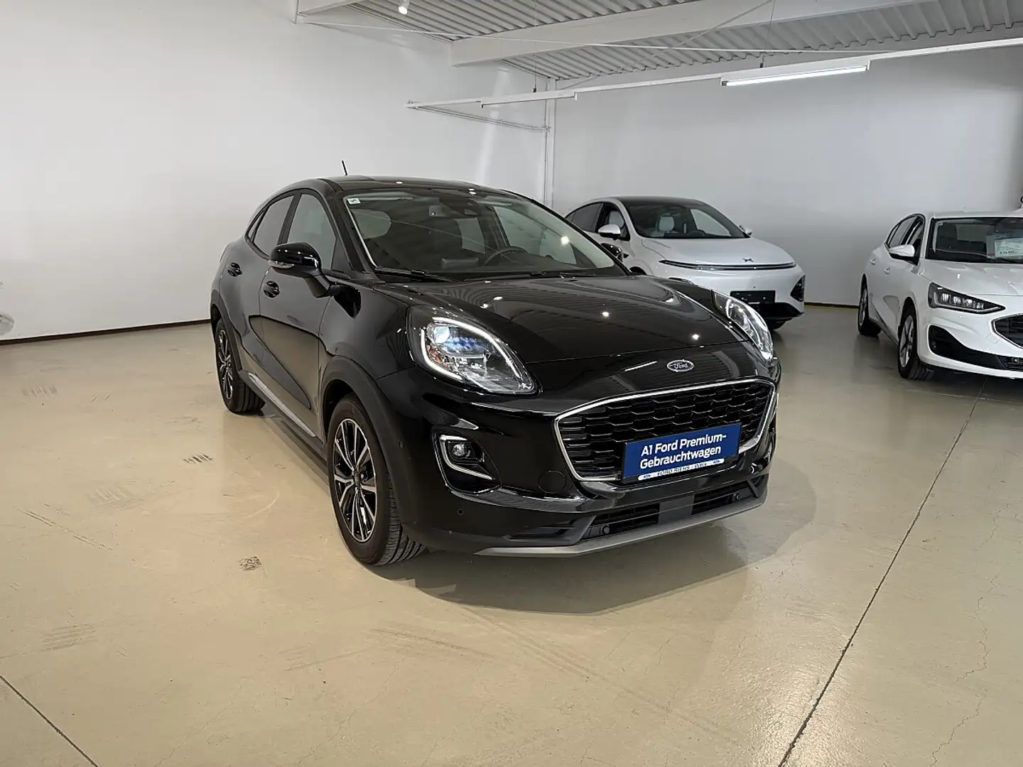 Ford Puma 1.0 EcoBoost Mild Hybrid Titanium S/S (EURO 6 Schwarz - 2
