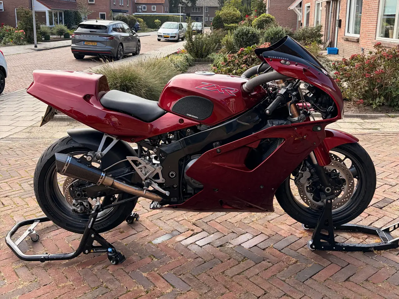 Kawasaki ZXR 750