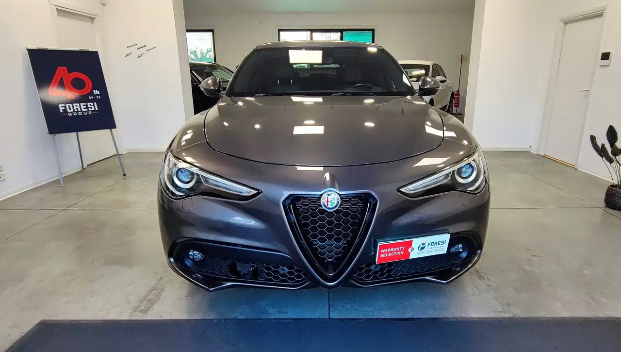 Alfa Romeo Stelvio 2022