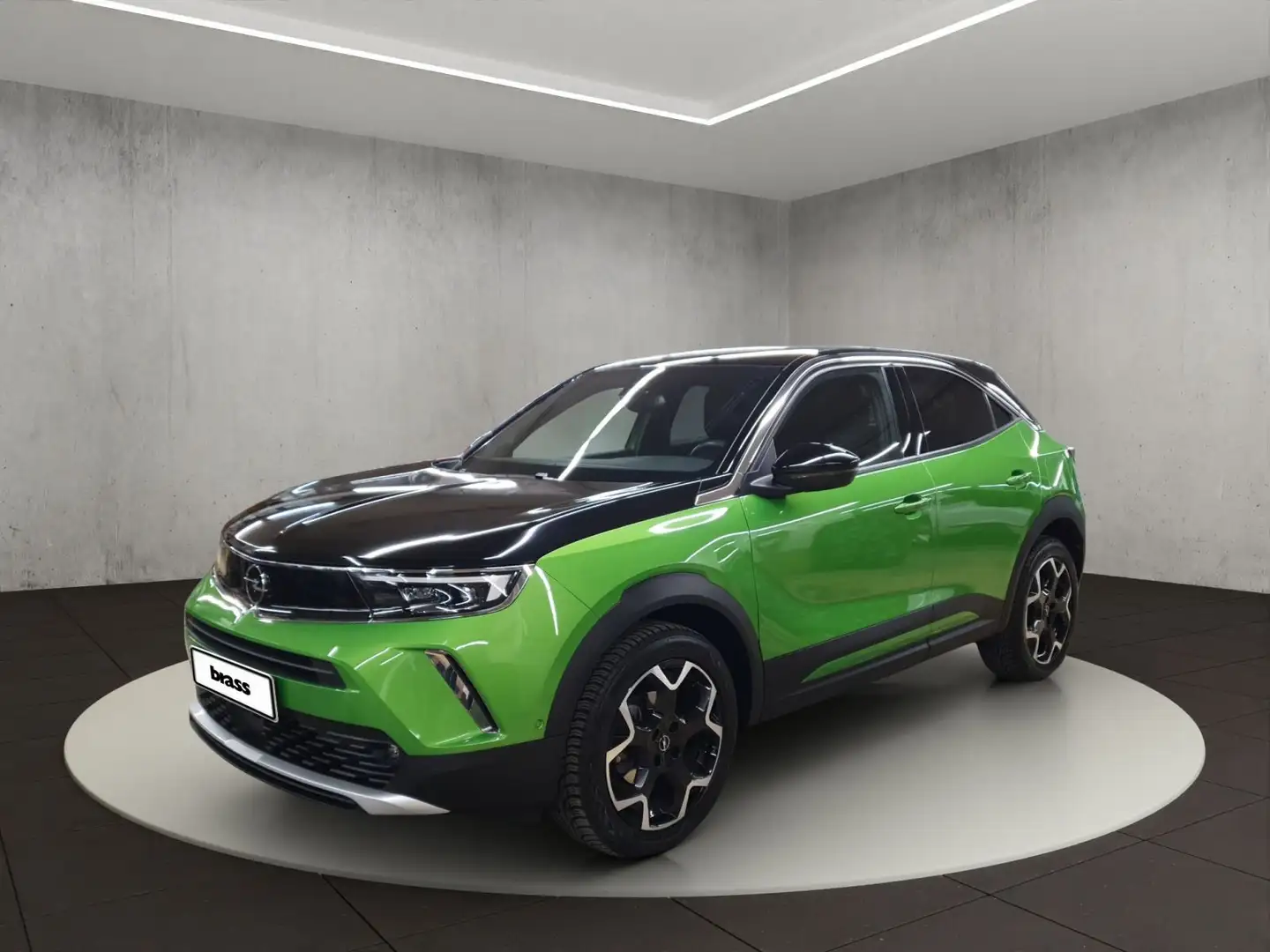 Opel Mokka 1.2 Turbo Ultimate Grün - 1