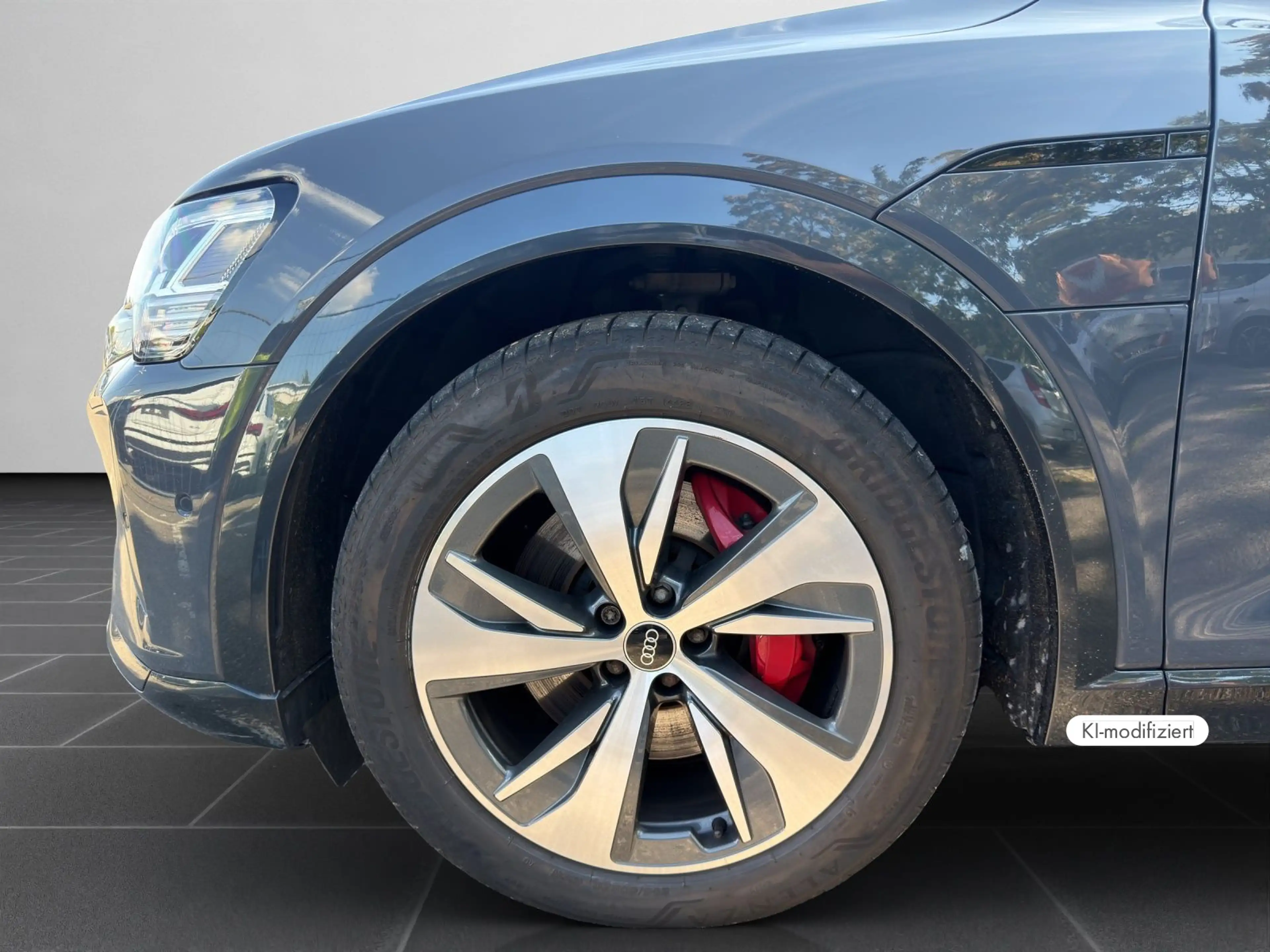 Audi Q8 e-tron 50 quattro advanced MATRIX HUD — photo 8