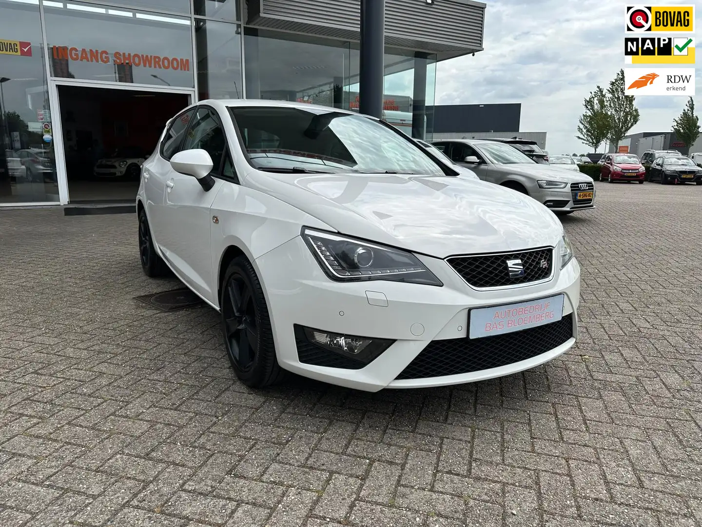 SEAT Ibiza 1.0 EcoTSI FR Connect, Cruise, Navi, Stoelverwarmi Wit - 1