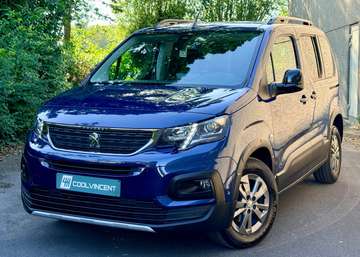 1.5 BlueHDi Pack ALLURE + PANORAMIQUE // LEZ 2030 Euro 6D