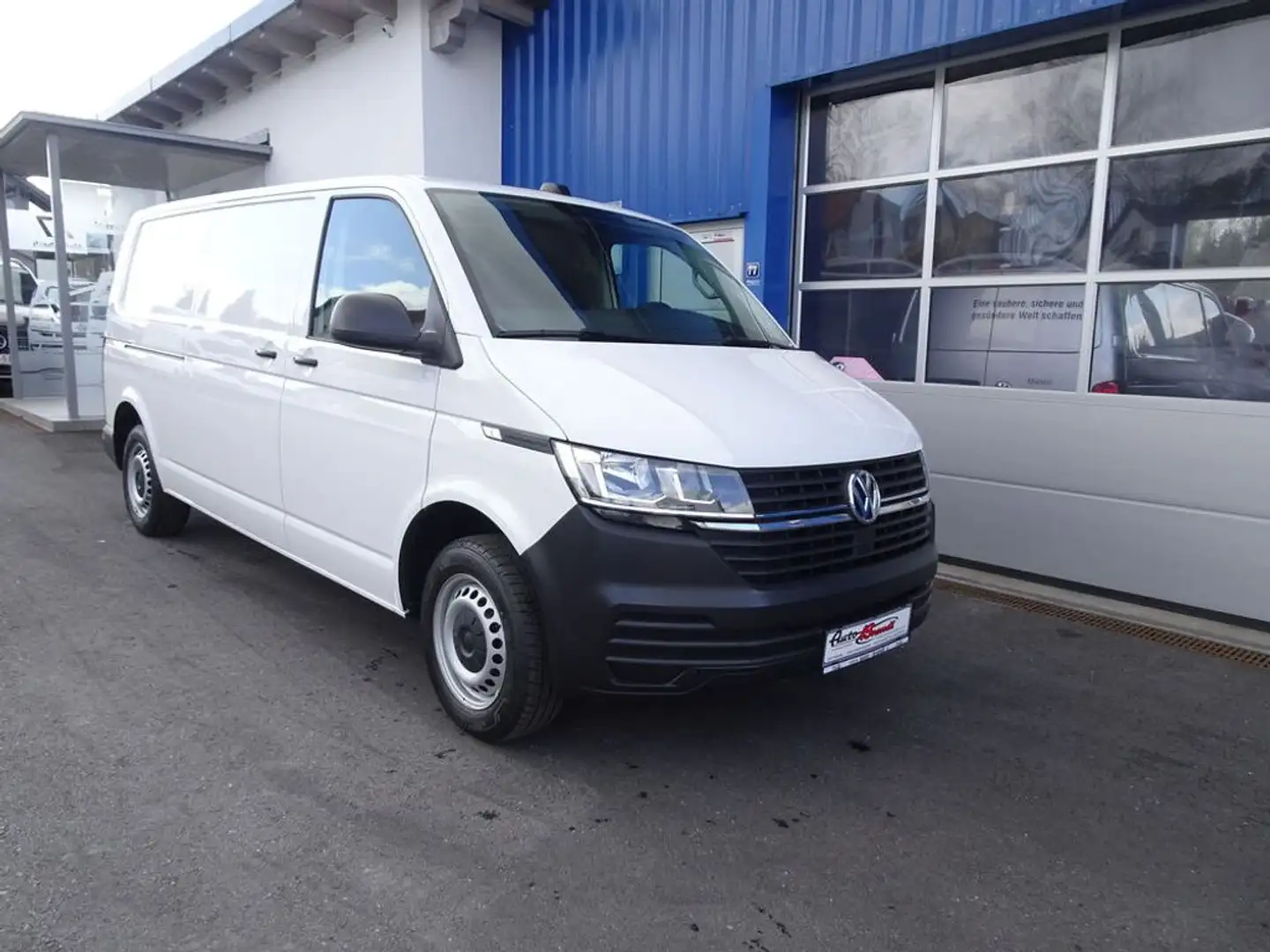 Volkswagen Sonstige T6.1 Transporter LR 2,0 TDI /  AHK 2,5t Weiß - 1
