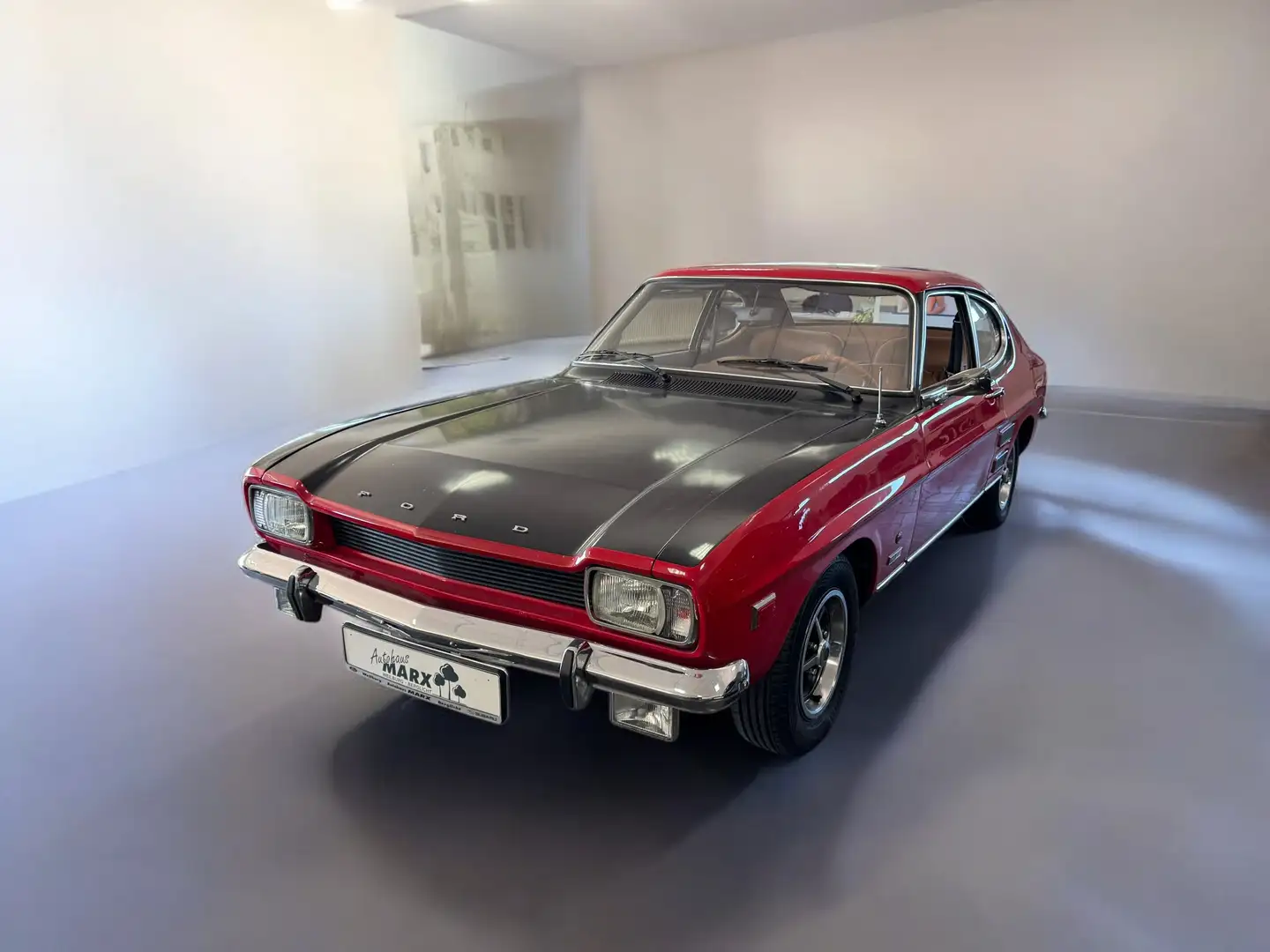 Ford Capri 1700 GT Roşu - 1