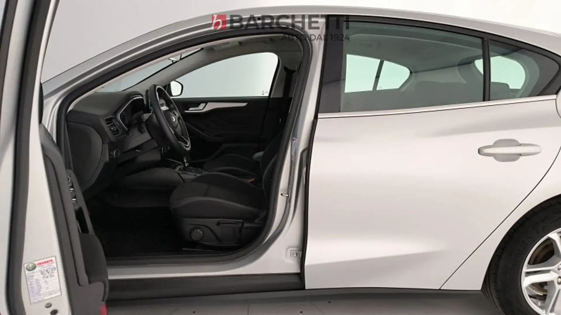 Ford Focus 4ª SERIE 1.0 ECOBOOST HYBRID 125 CV 5P. BUSINESS Plateado - 2