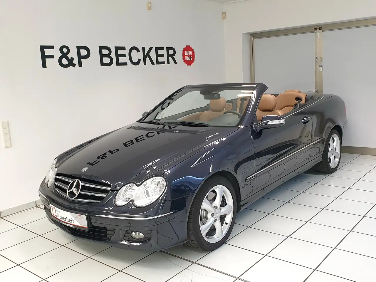 Mercedes-Benz CLK 320