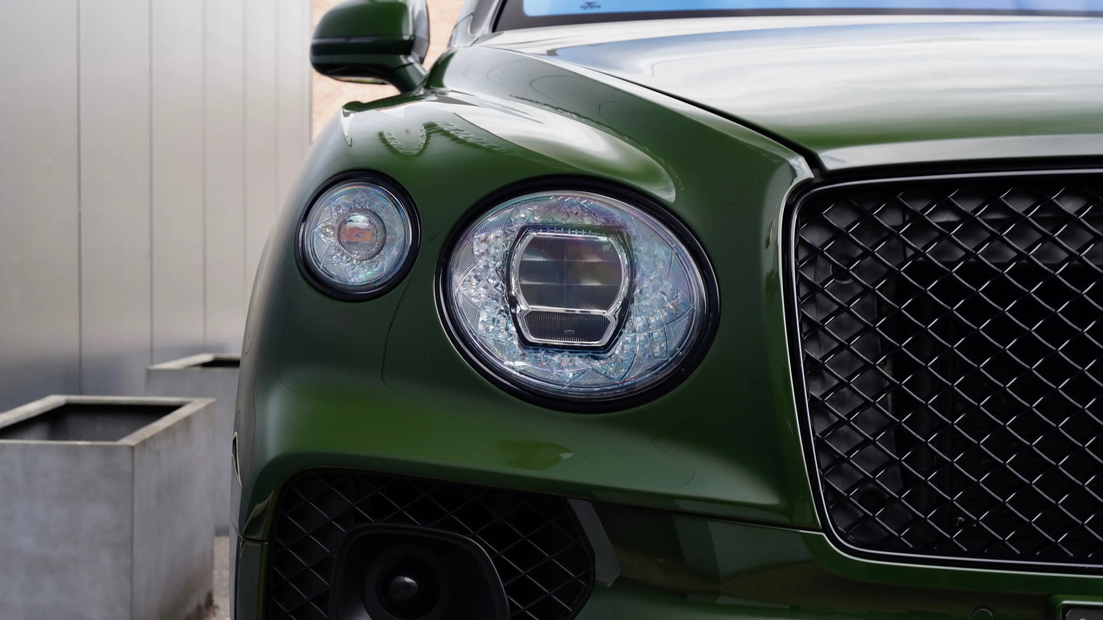 Bentley Bentayga V8 First Edition *MULLINER/NIGHTVISION/NAIM/FULL* — photo 9