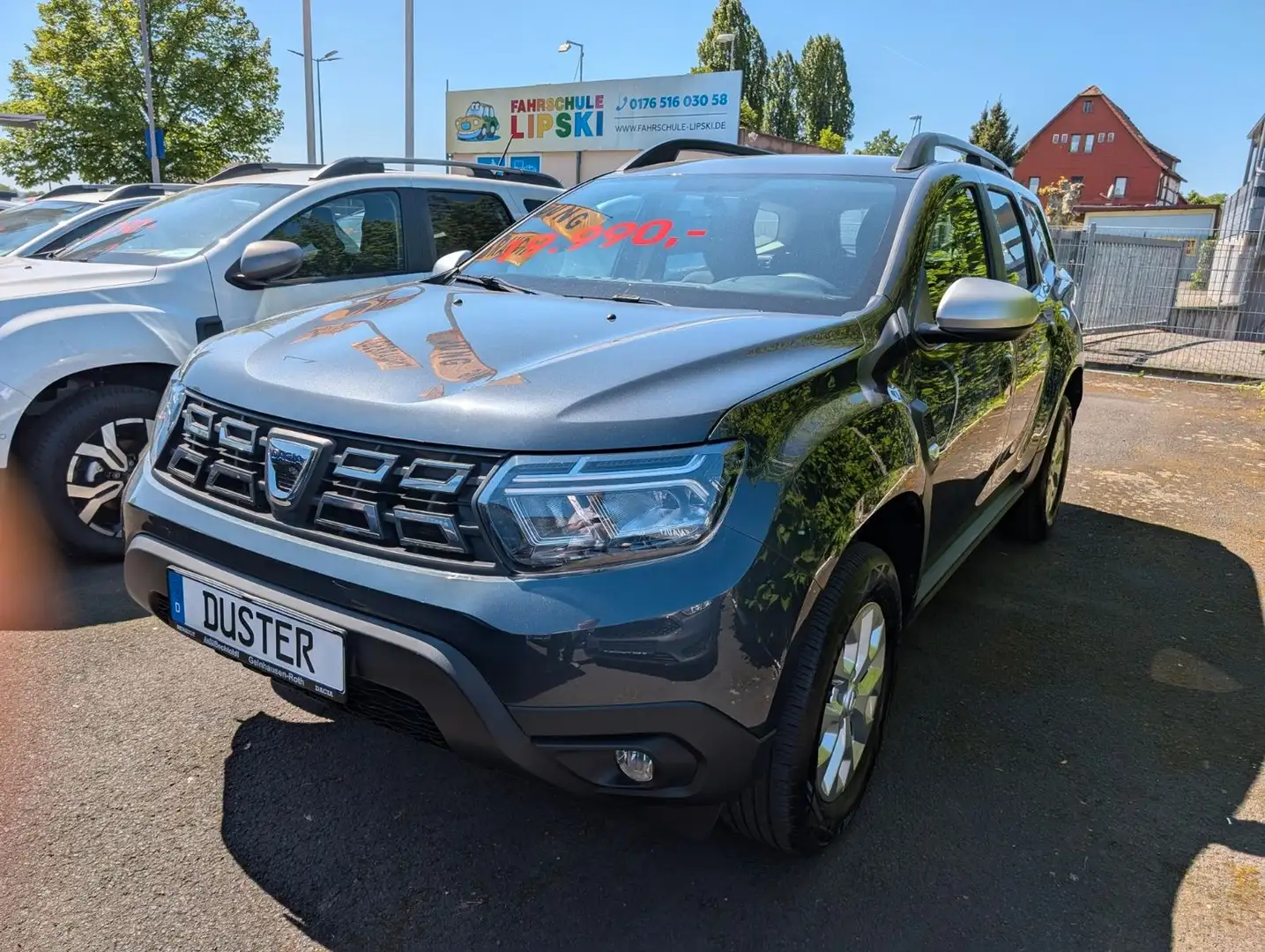 Dacia Duster II 1.3 TCe 130Comfort (9) Gris - 1