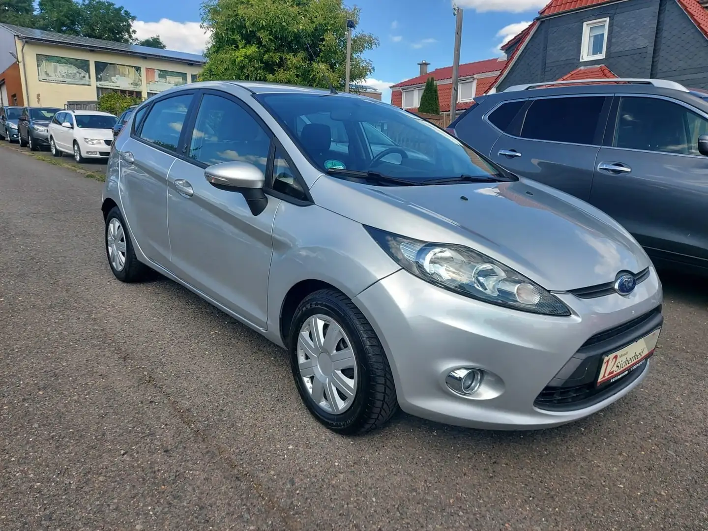Ford Fiesta Champions Edition Klima SHZ tüv hü neu Silber - 2