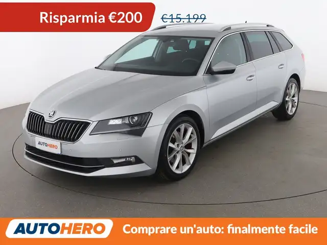 Skoda Superb 2.0 TDI Ambition Wagon DSG