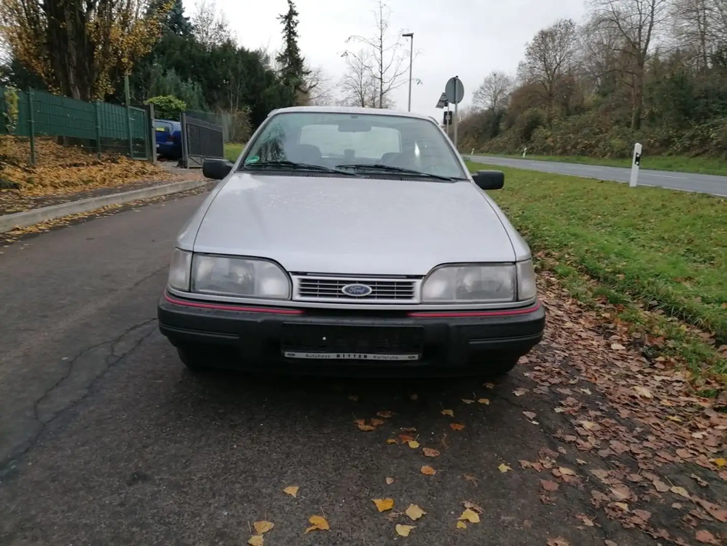 Ford Sierra Sierra 2.0.1teRentnerhand.Servo.Spoiler.Tüneu! Silber - 2