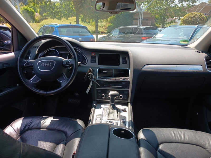 Audi Q7 3.0 TDI clean diesel quattro — photo 9
