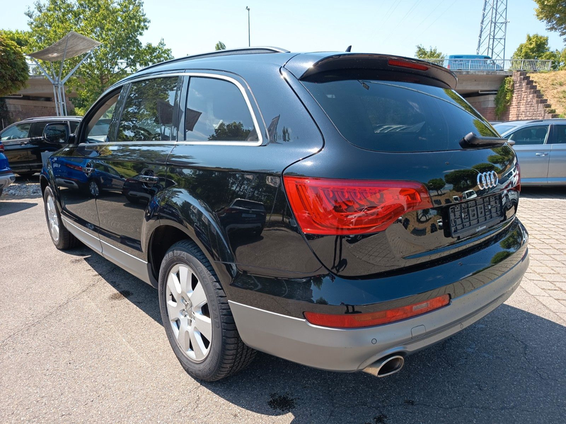 Audi Q7 3.0 TDI clean diesel quattro — photo 7