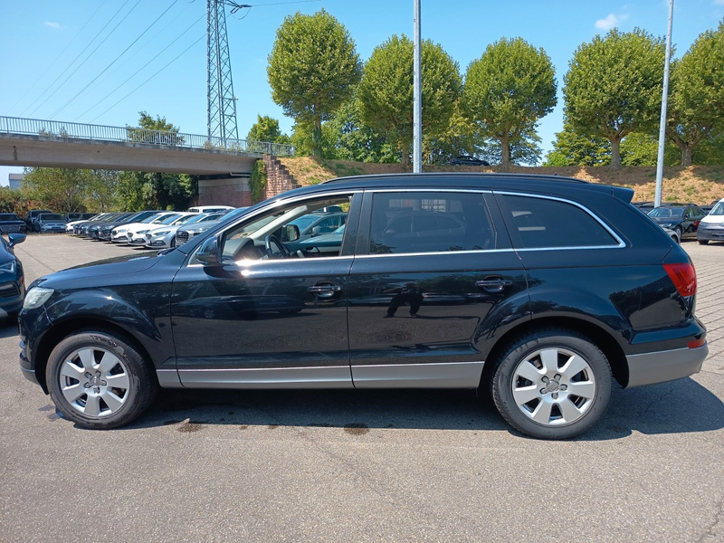 Audi Q7 3.0 TDI clean diesel quattro — photo 8