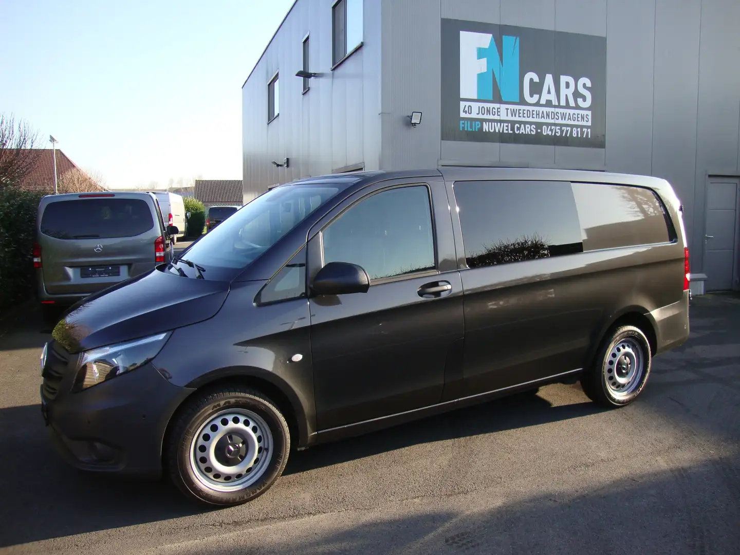 Mercedes-Benz Vito 116cdi, mixto, L2, 6 pl, 2023, dub cabine, leder Grijs - 1