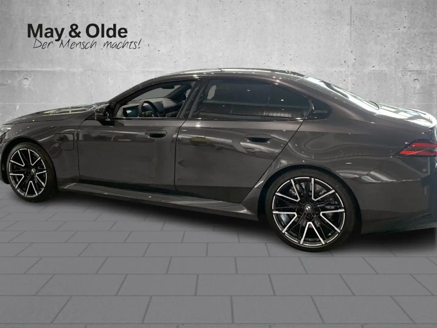 BMW M5 Limousine Sportpaket AHK-klappbar AHK El. Panodach Grau - 2