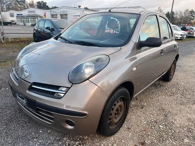 Nissan Micra 1.2 City 48kW Klimaauto. Tüv bis 11/26