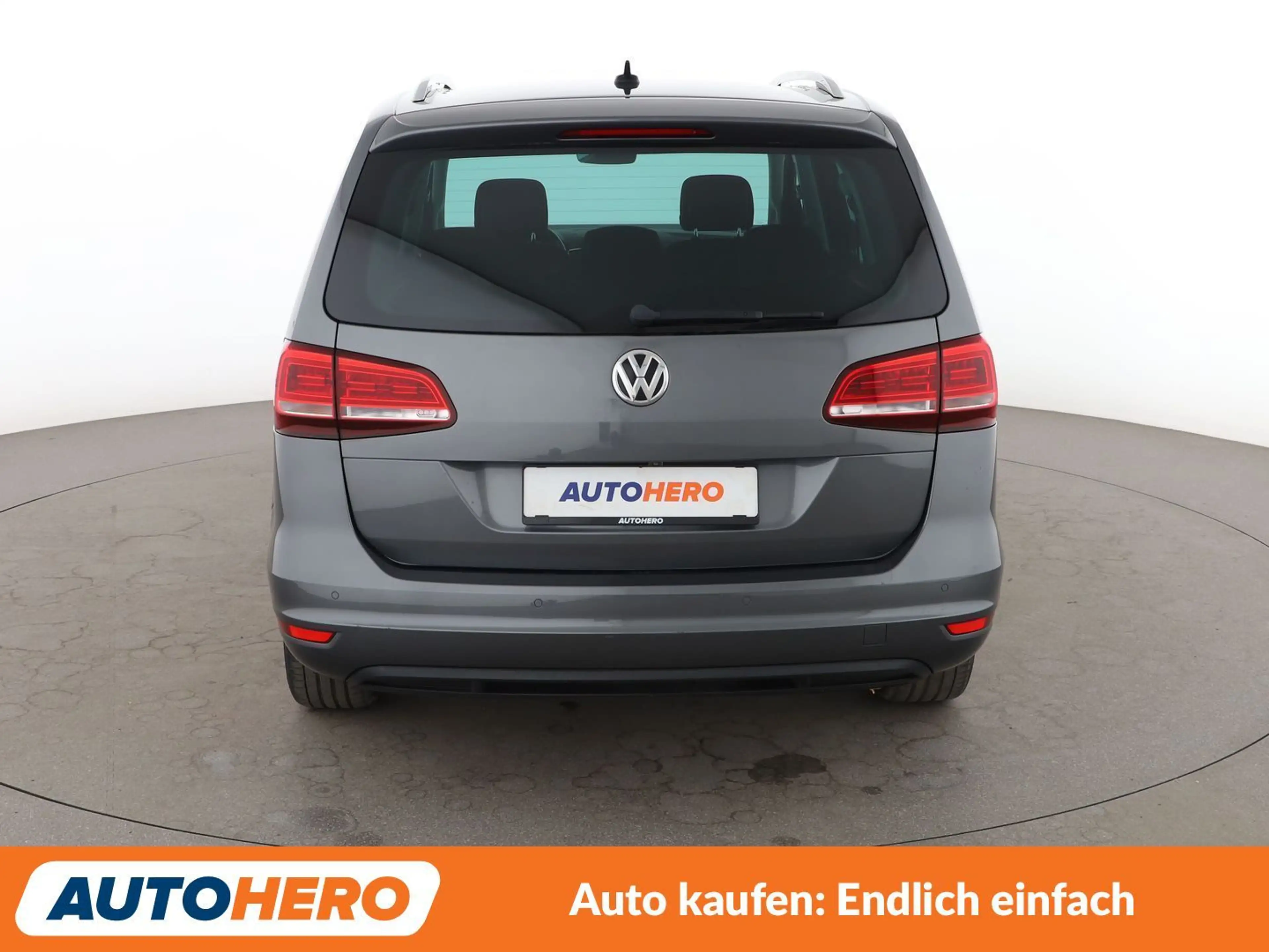 Volkswagen Sharan 1.4 TSI Sound BMT Aut.*NAVI*PLA*PDC* — photo 5