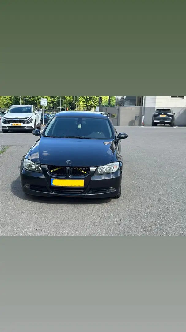 BMW 320 320d DPF Aut. - 1