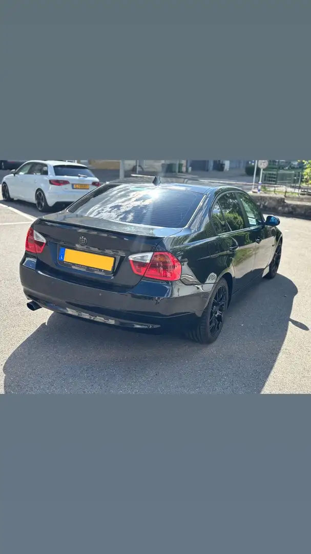 BMW 320 320d DPF Aut. - 2