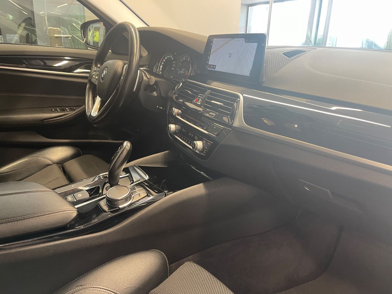 BMW 540 d Lim. xDrive Sport Line*AUT./LED/HeadUp/CAM — photo 15