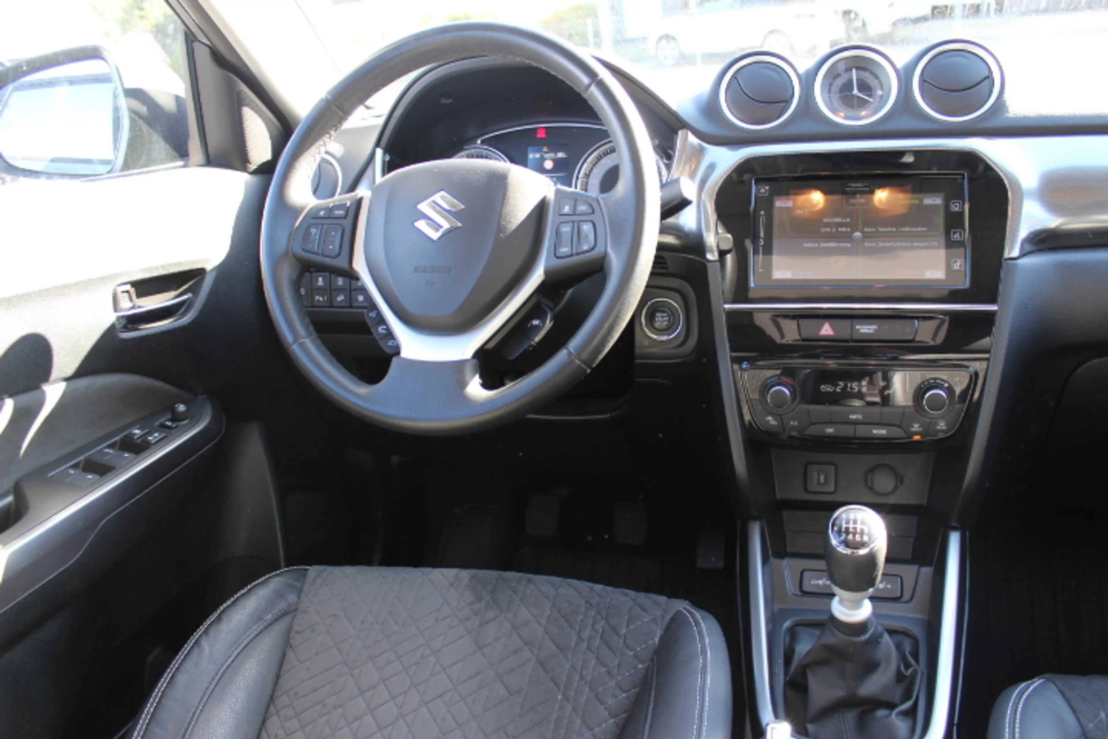 Suzuki Vitara Vitara 1.4 Boosterjet Allgrip Comfort — photo 10