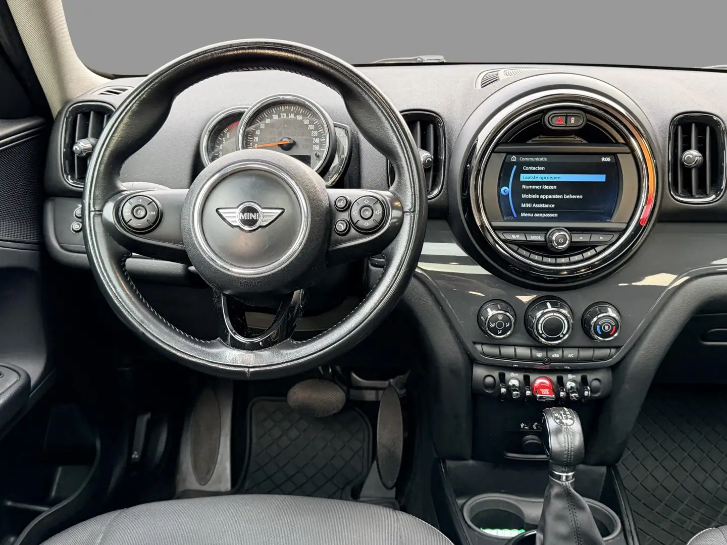 MINI Cooper Countryman Mini 1.5 Panorama dak / Black Package / Mini Navig Bruin - 2