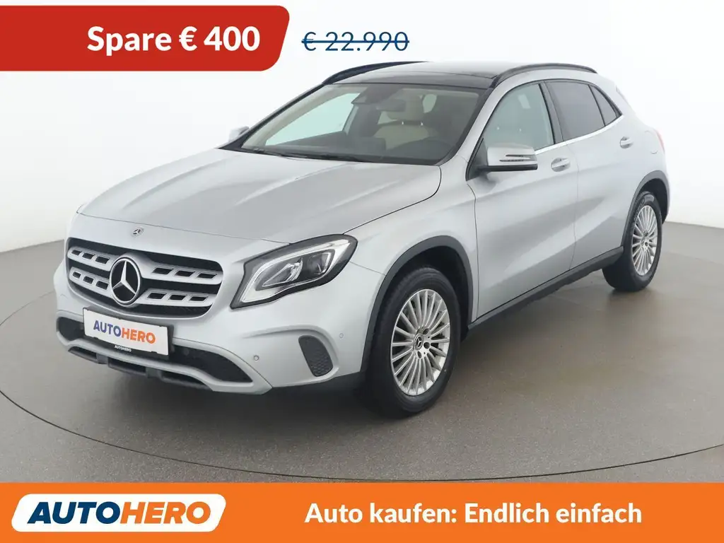 Mercedes-Benz GLA 200