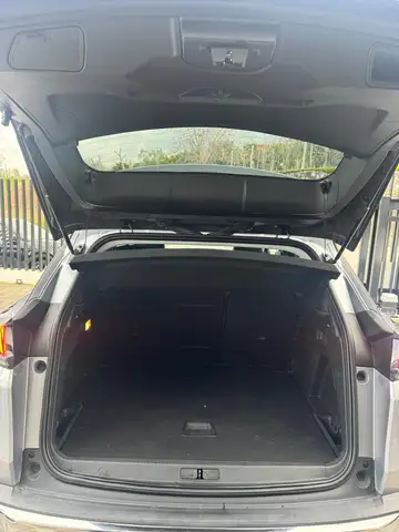 Peugeot 3008 view 7