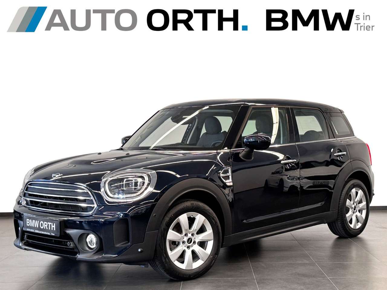 MINI Cooper Countryman 2023 — AUT. NAVI HUD LED SP-SITZ RFK
