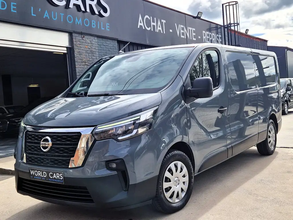Nissan Primastar 2023 из Европы — купить под ключ