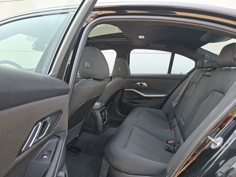 BMW 318 d (1.Hand/Volle Service Historie) — photo 13