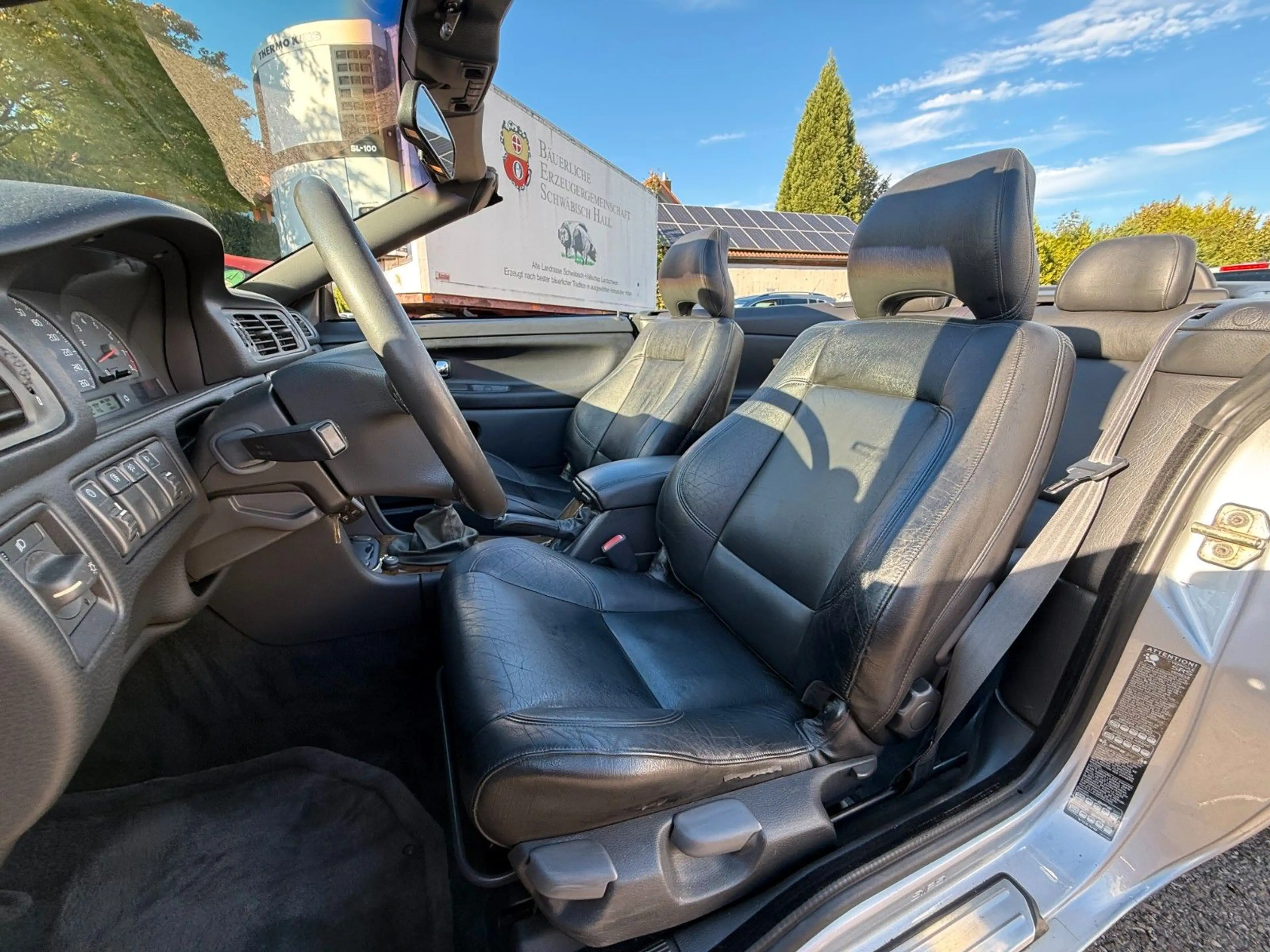 Volvo C70 2.0T Cabriolet-Leder-AHK-SHZ-Alu — photo 12