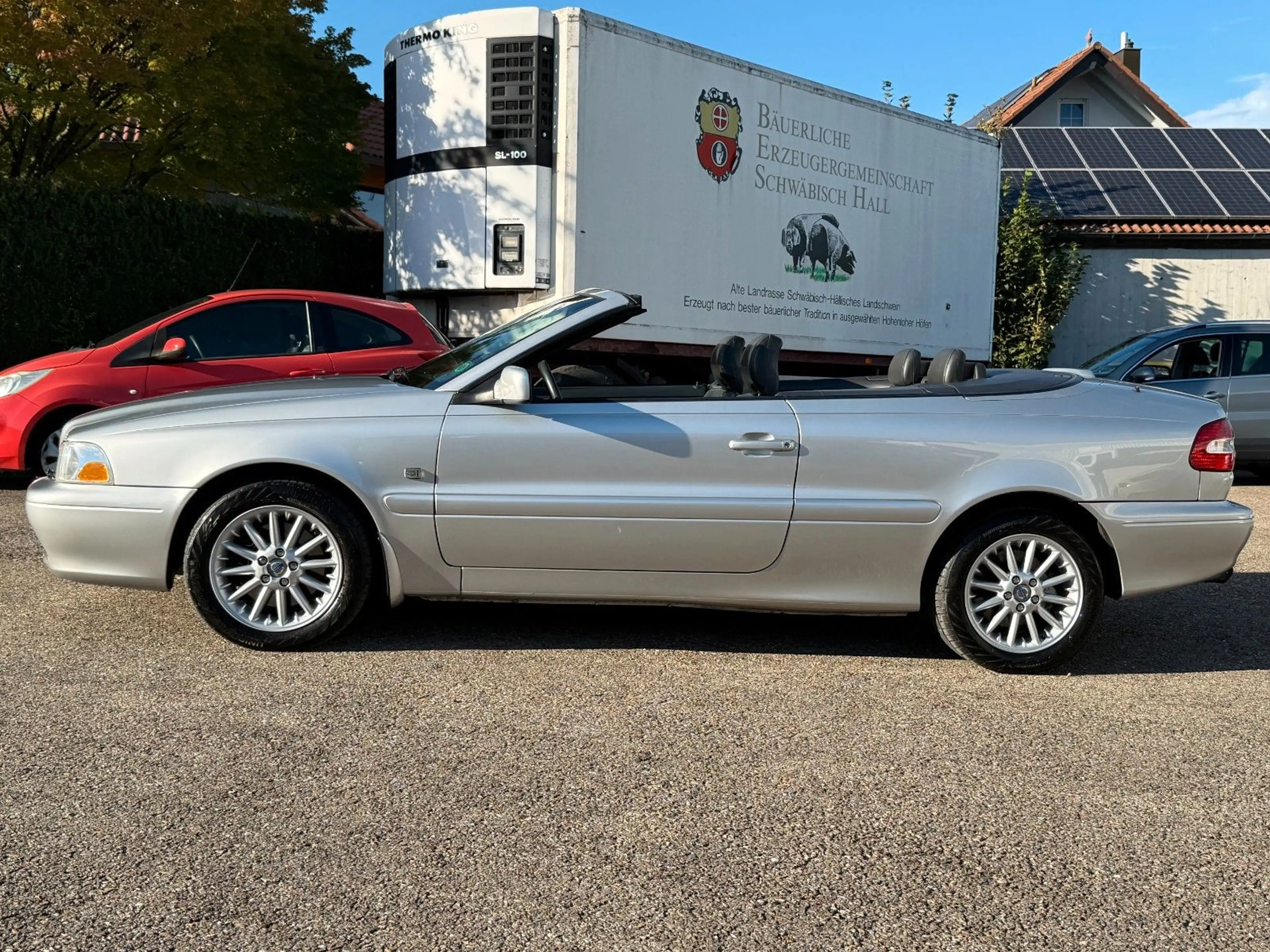 Volvo C70 2.0T Cabriolet-Leder-AHK-SHZ-Alu — photo 7