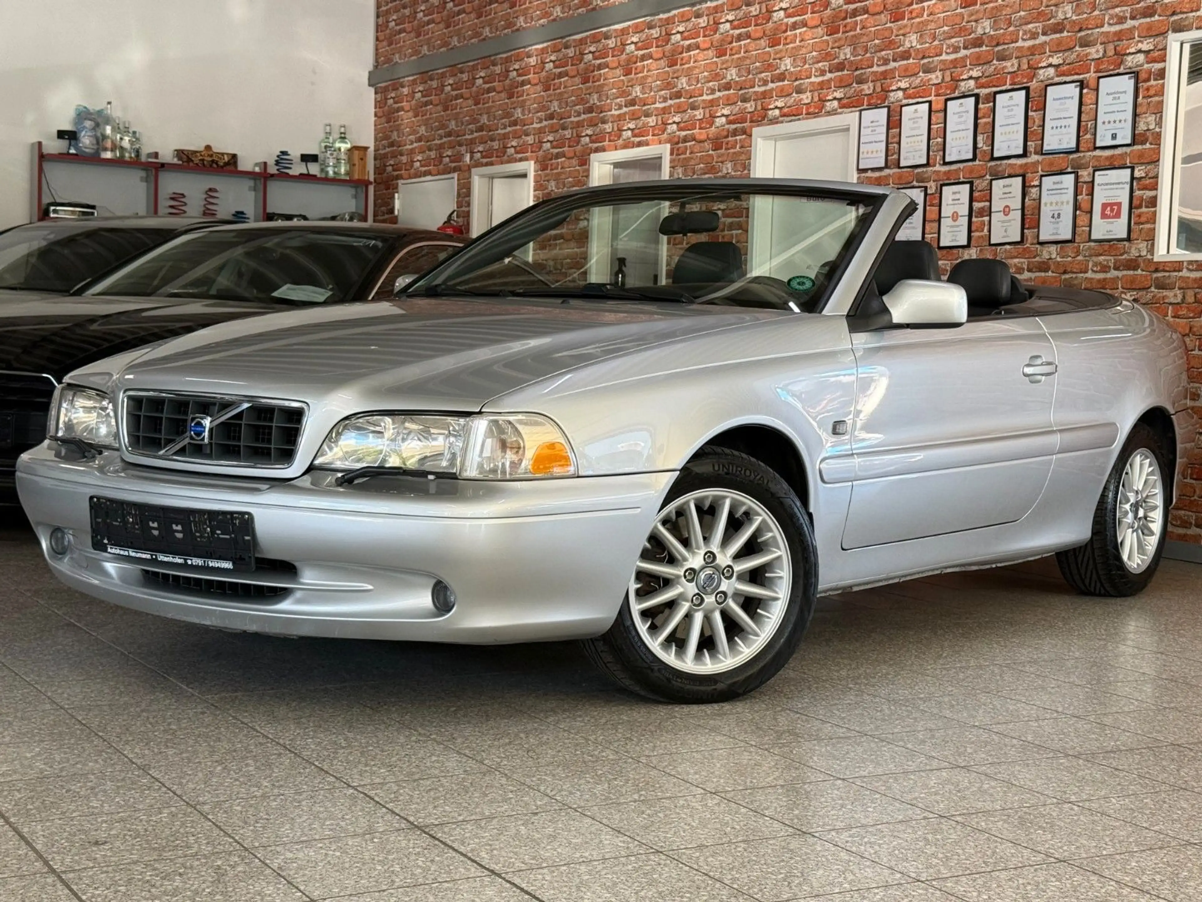 Volvo C70 2.0T Cabriolet-Leder-AHK-SHZ-Alu