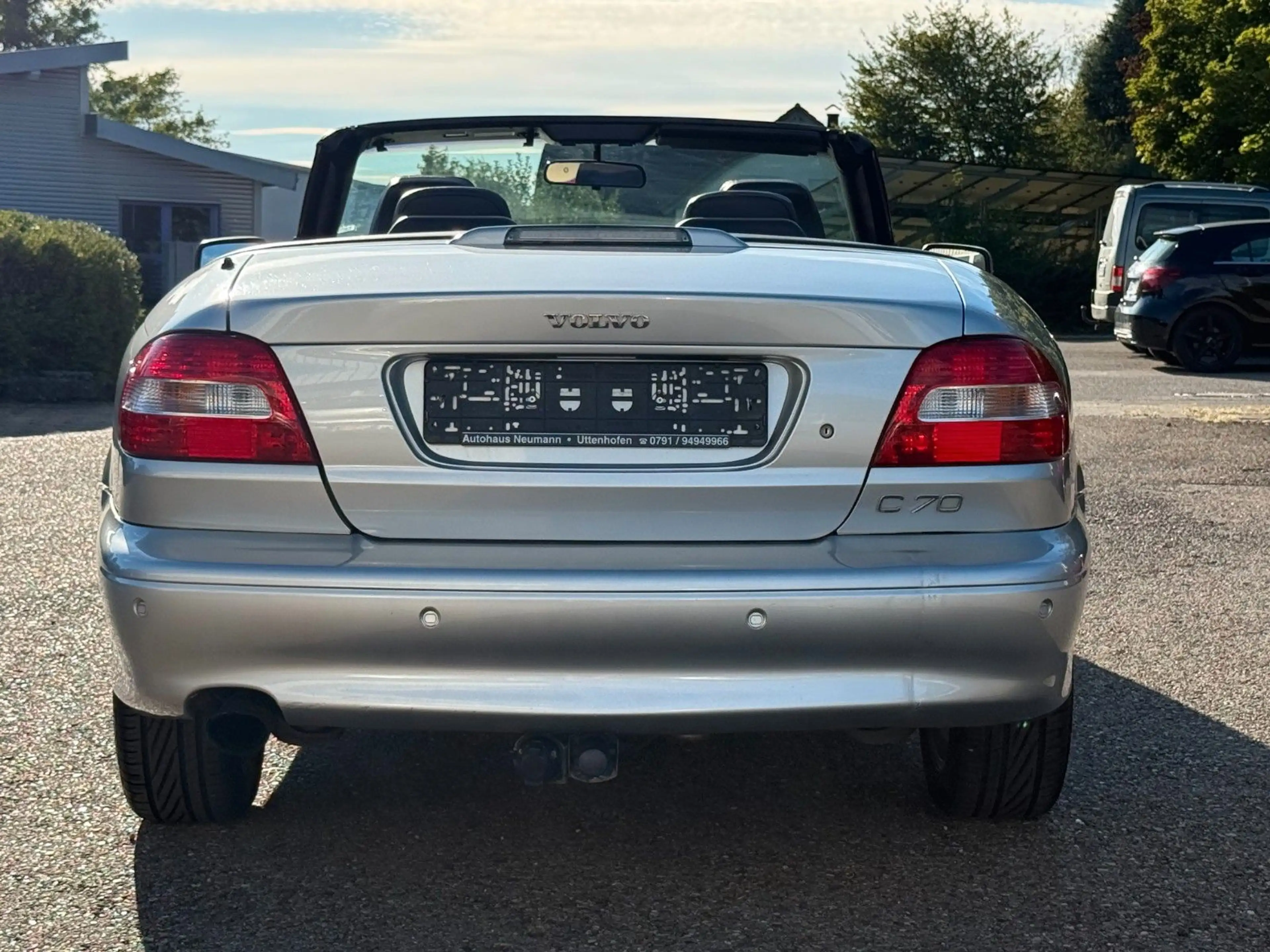 Volvo C70 2.0T Cabriolet-Leder-AHK-SHZ-Alu — photo 9