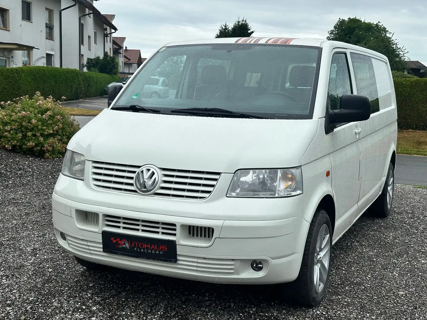 Volkswagen T5 Kombi Kasten lang Weiß - 1