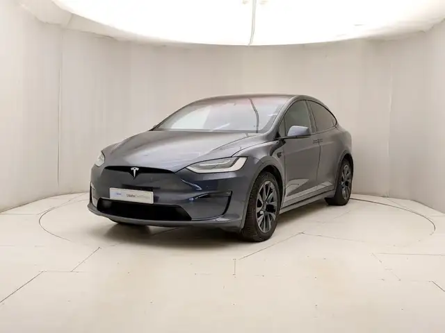Tesla Model X 100kWh Long Range Dual Motor